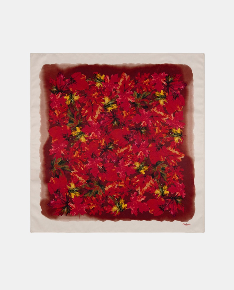 Imagem 0 de Lenço em Formato de Bandana com Estampado de Folhagem