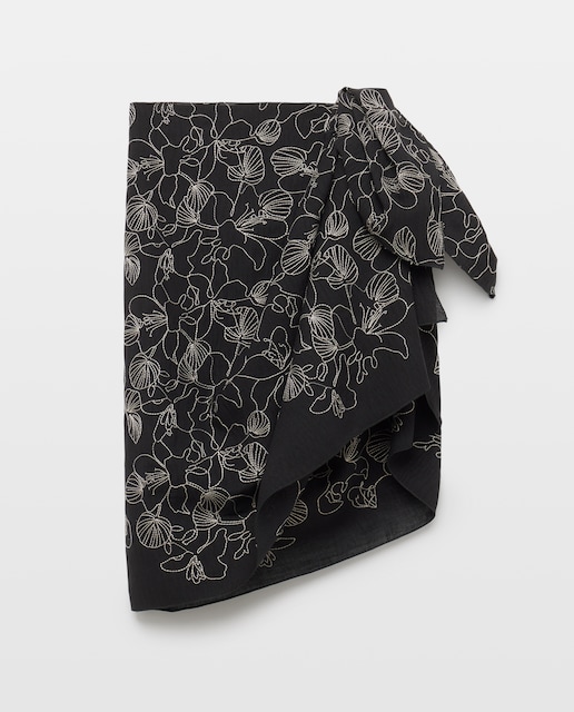 Imagem 0 de Écharpe de Festa Rústica Bordada