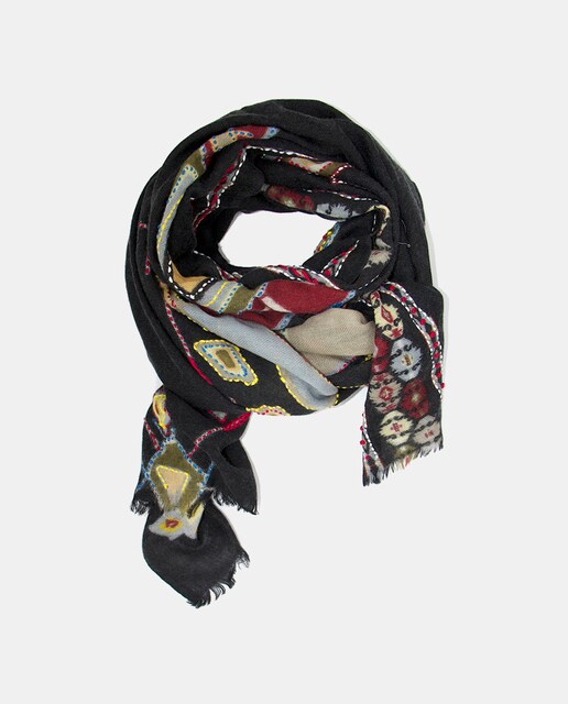 Imagen 0 de Pañuelo de lana con estampado o bordado