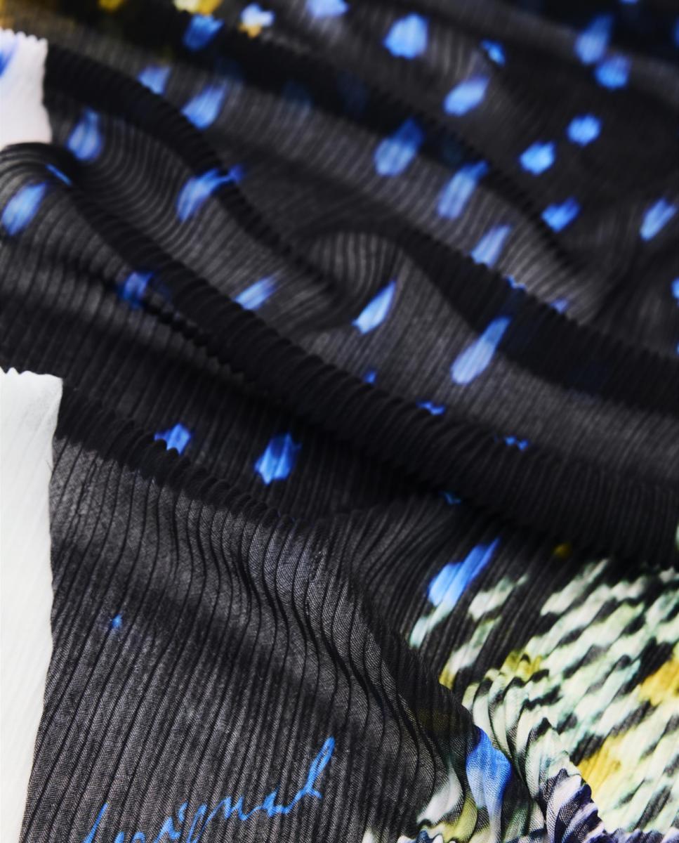 Imagen 3 de Foulard Rectangular Estampado - Desigual - Negro Negro