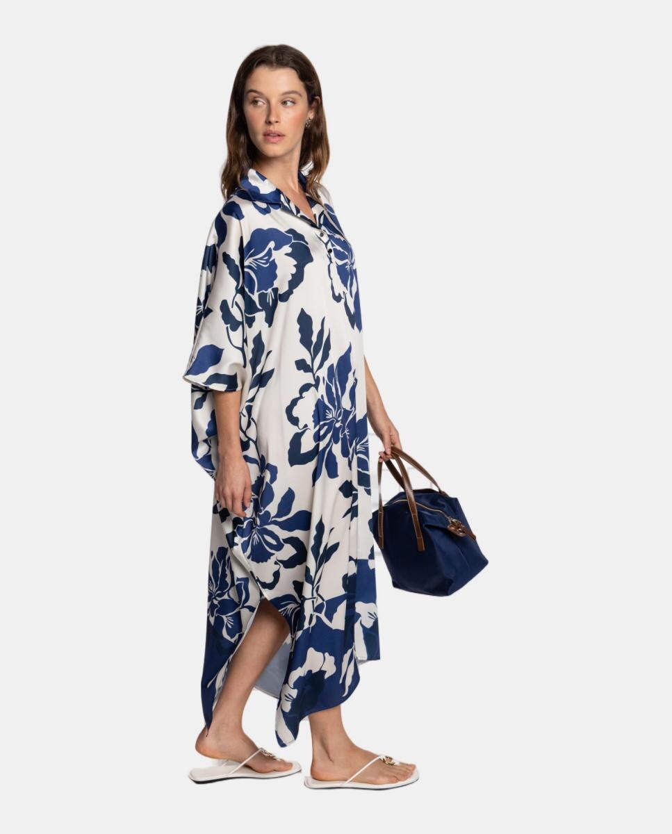 Kaftan com Estampado Floral Grande e Colarinho de Camisa com Botões Metálicos. Cru-3