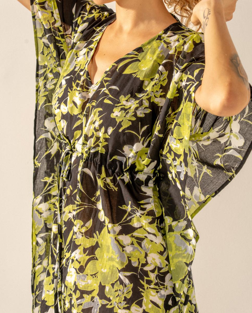 Kaftan com Estampado Floral em Algodão Preto-4