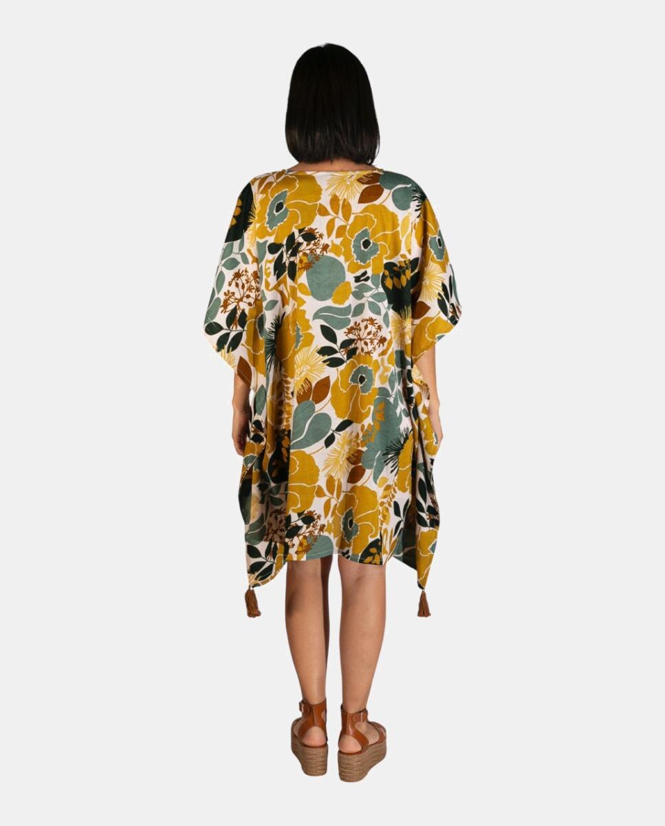 Kaftan Curto de Praia com Estampado Floral e Detalhe de Borlas Verde-2