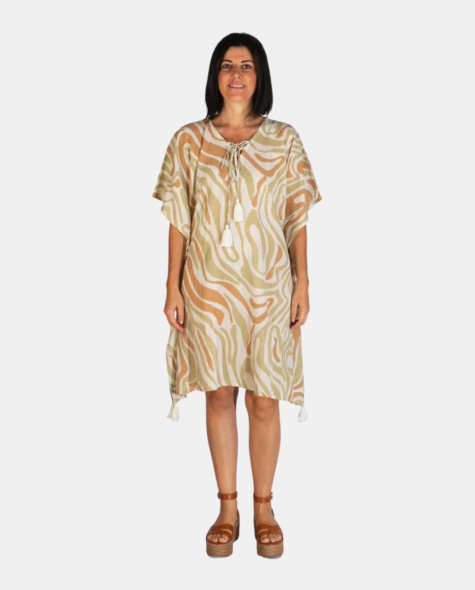Imagem 0 de Kaftan Curto de Praia com Animal Print e Detalhe de Borlas