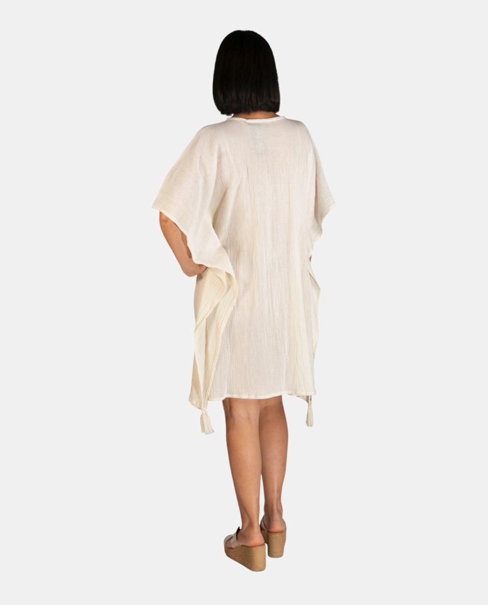 Kaftan Curto de Praia em Algodão Texturizado Liso com Detalhe de Borlas Branco-2