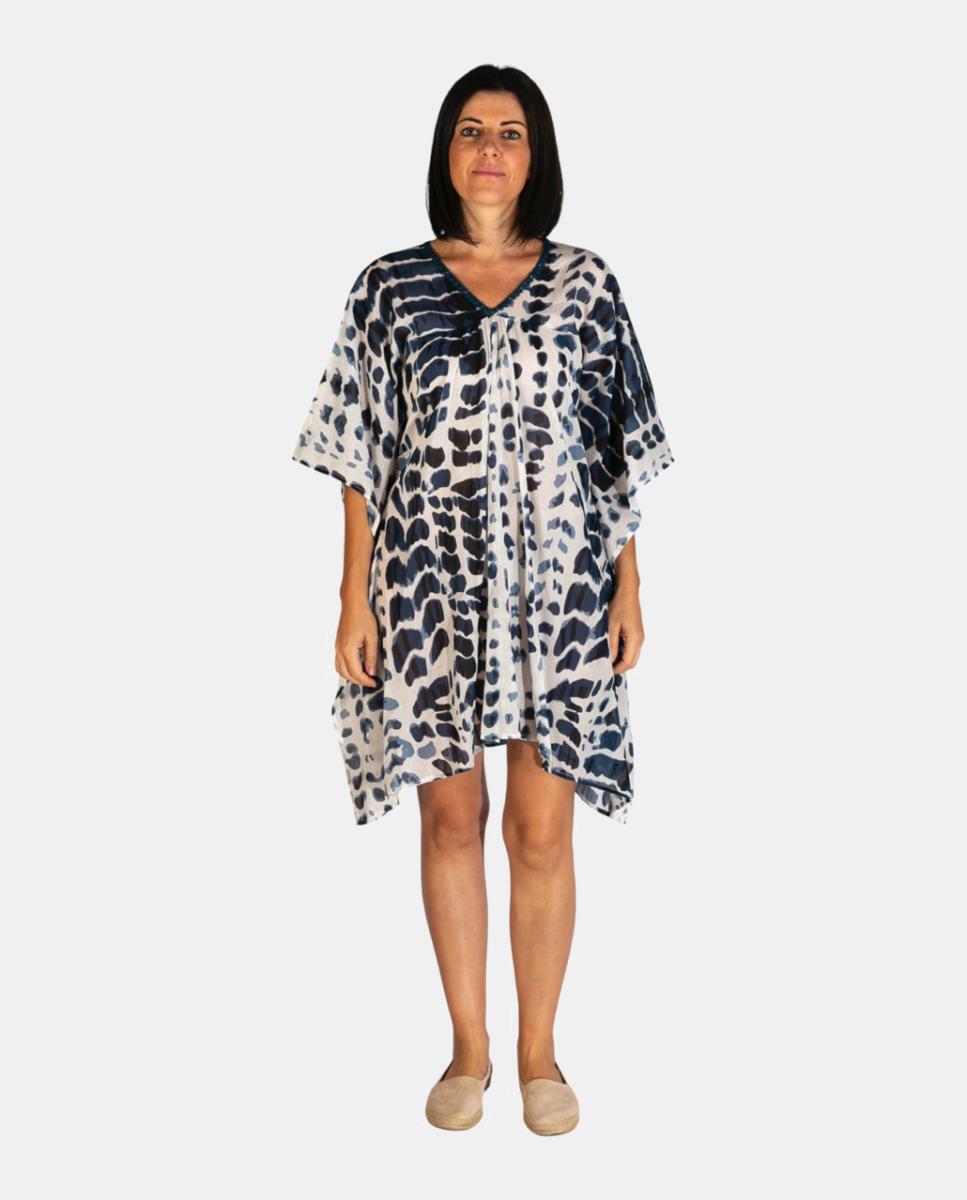 Imagem 0 de Kaftan Curto de Praia com Animal Print e Debruado de Crochet no Decote