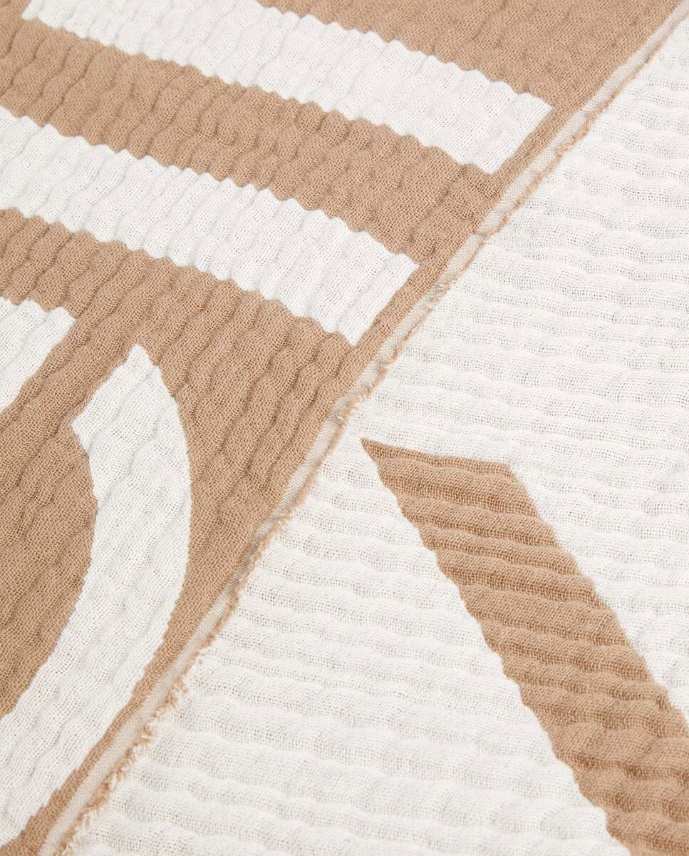 Écharpe com Logótipo Grande e Detalhes em Contraste Bege-3