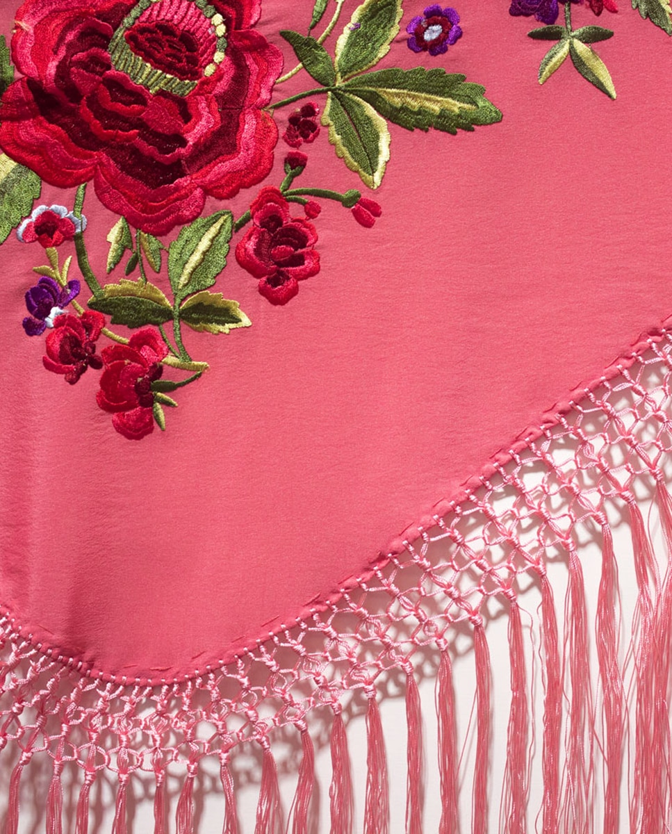 Xaile Bordado de Seda Rosa-3