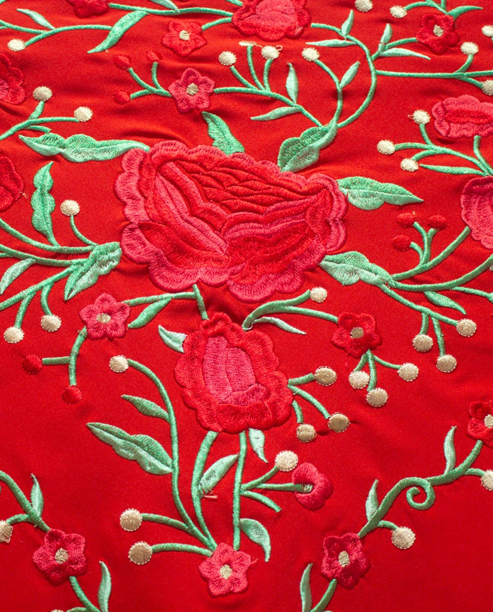 Xaile de Seda e Franjas à Mão Vermelho-2