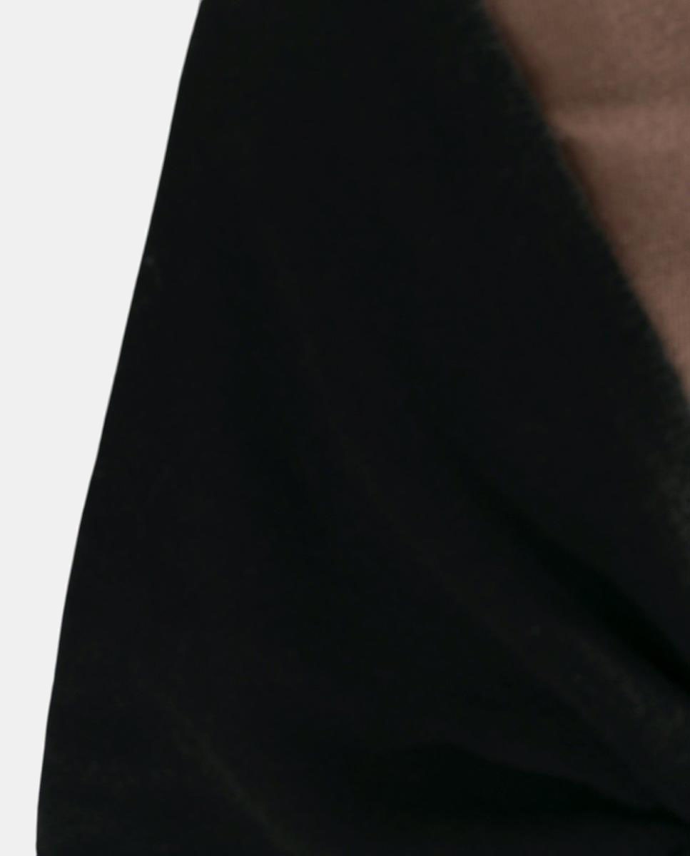 Xaile Curto em Malha Suave com Desenho Envolvente e Fecho Tipo Nó Preto-4