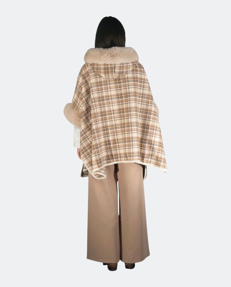 Capa Tecida Debruada com Pelo e Capuz Castanho-2