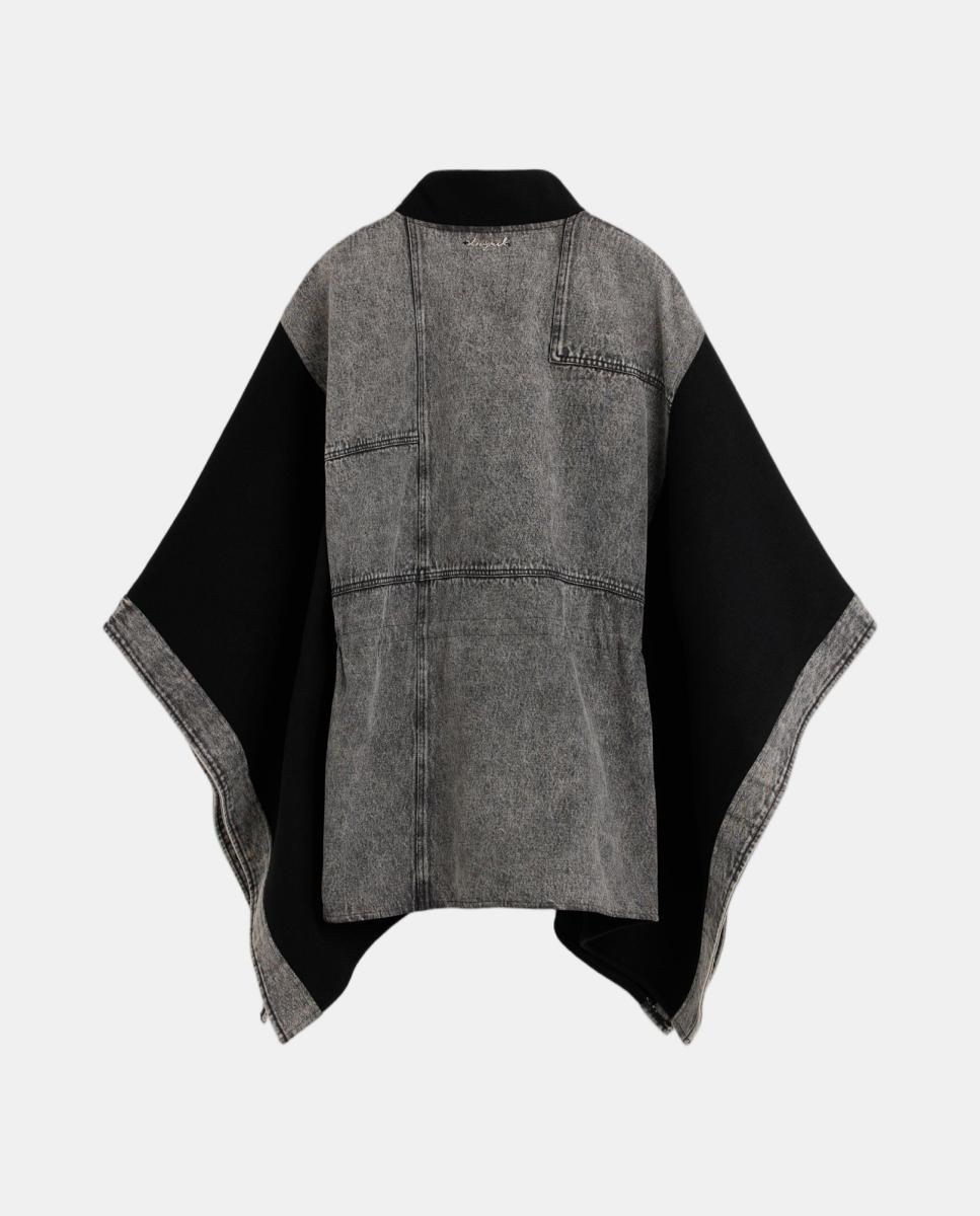 Poncho de Ganga com Bolsos Preto-2
