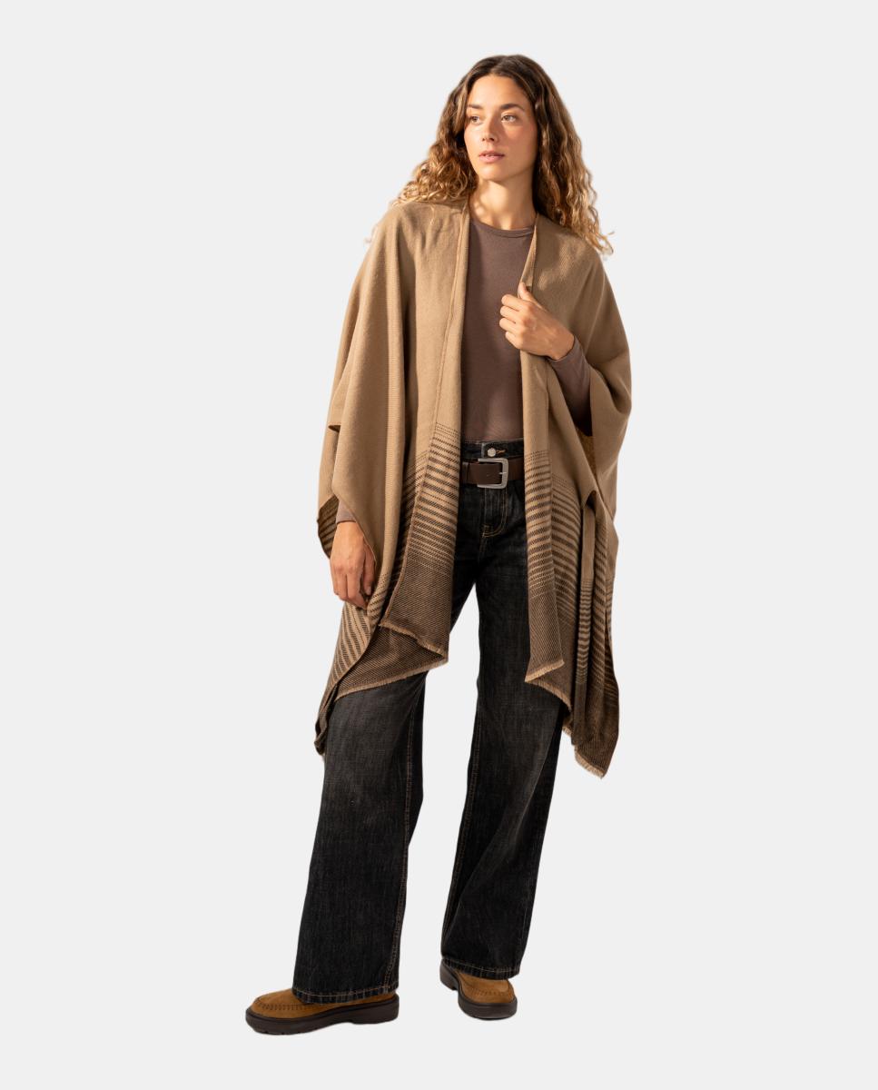 Poncho com Laço Castanho-5