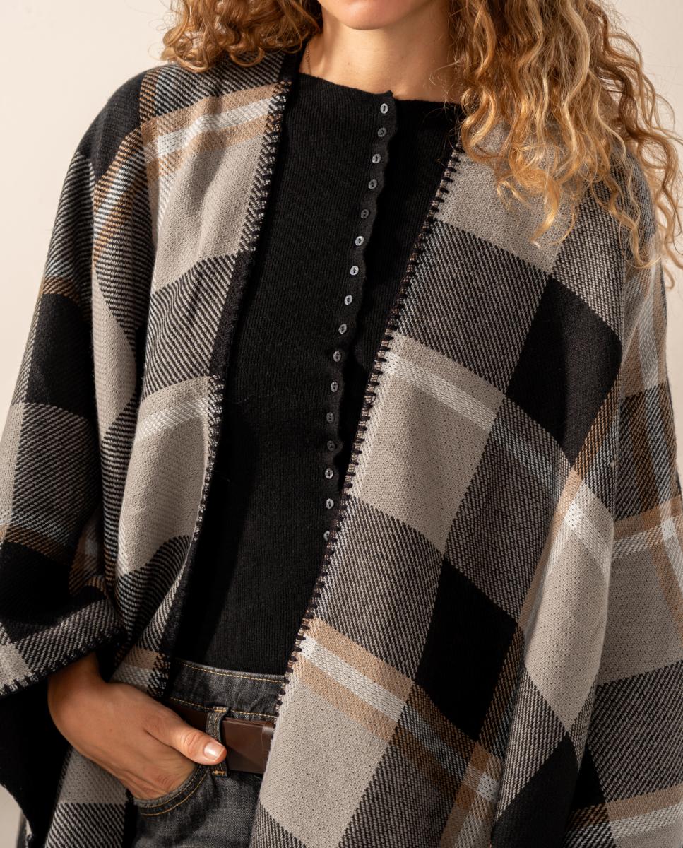 Poncho Reversível Preto-3