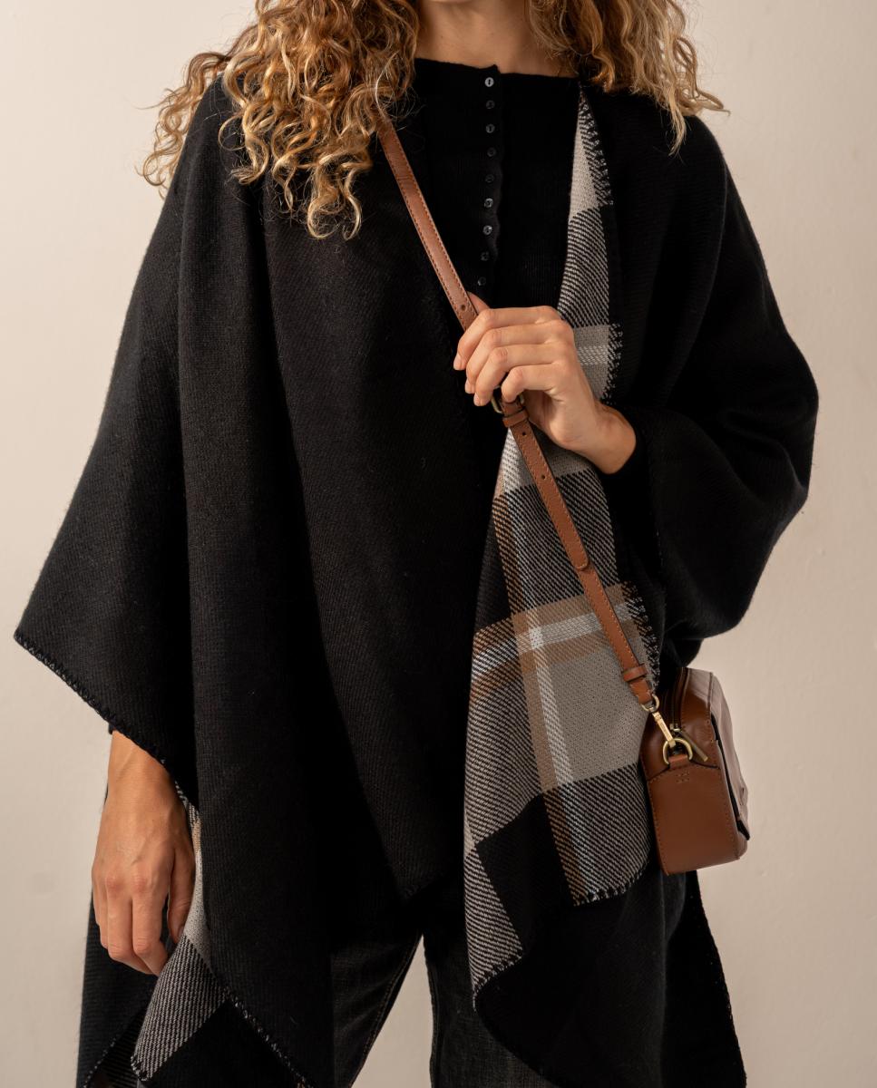 Poncho Reversível Preto-5