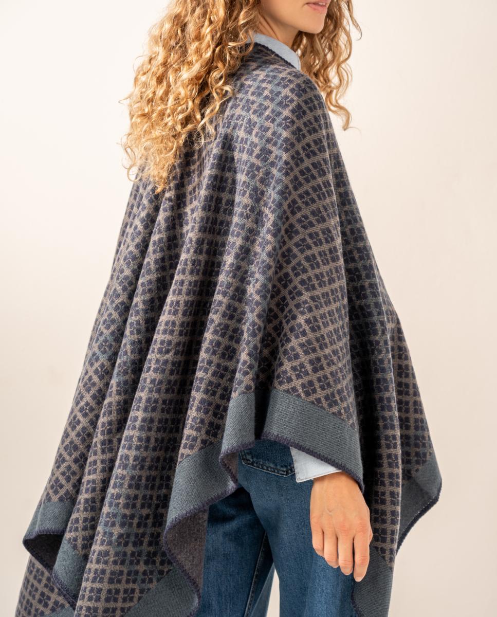 Poncho com Estampado Geométrico Azul-2