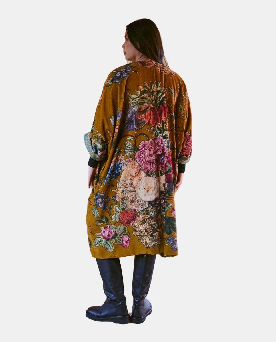 Casaco Comprido de Veludo Primula Gold Ouro-6