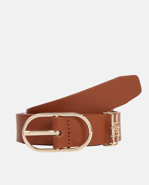 Imagen 0 de Cinturón de piel de mujer en color marrón con hebilla ovalada de Tommy Hilfiger