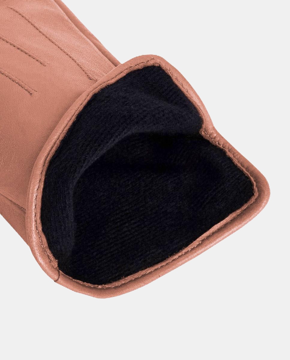Luvas Elegantes Carla com Pespontos Decorativos no Dorso Fabricadas em Pele de Cordeiro Fina de Qualidade Superior Camel-3