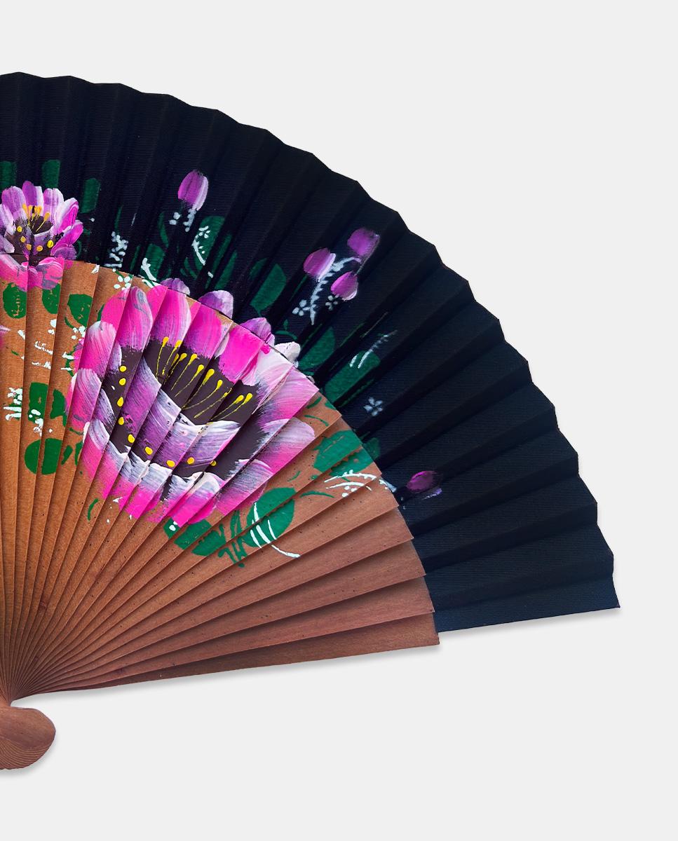 Leque de Madeira com Flores Pintadas Preto-2