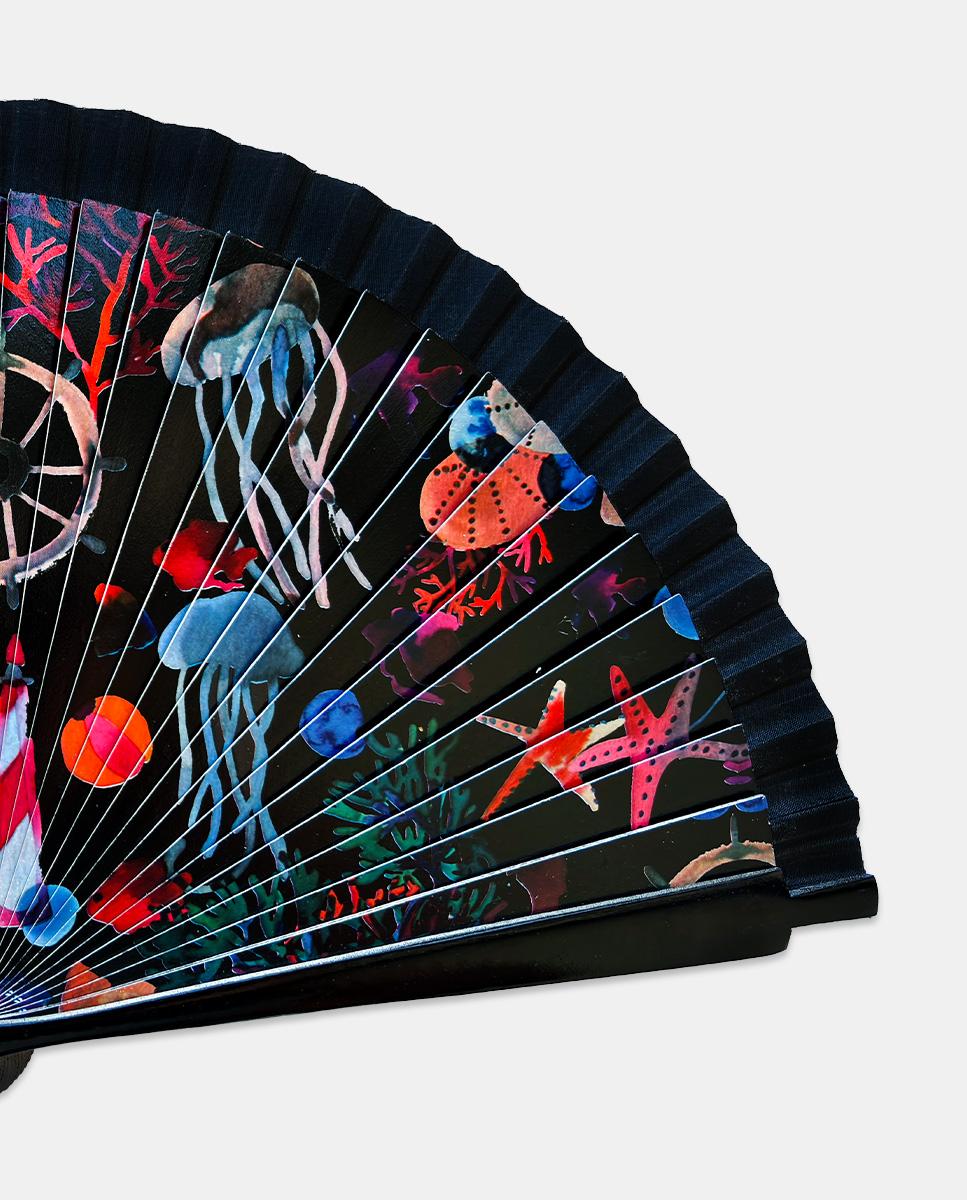 Leque de madeira preto com estampado do mar Preto-2