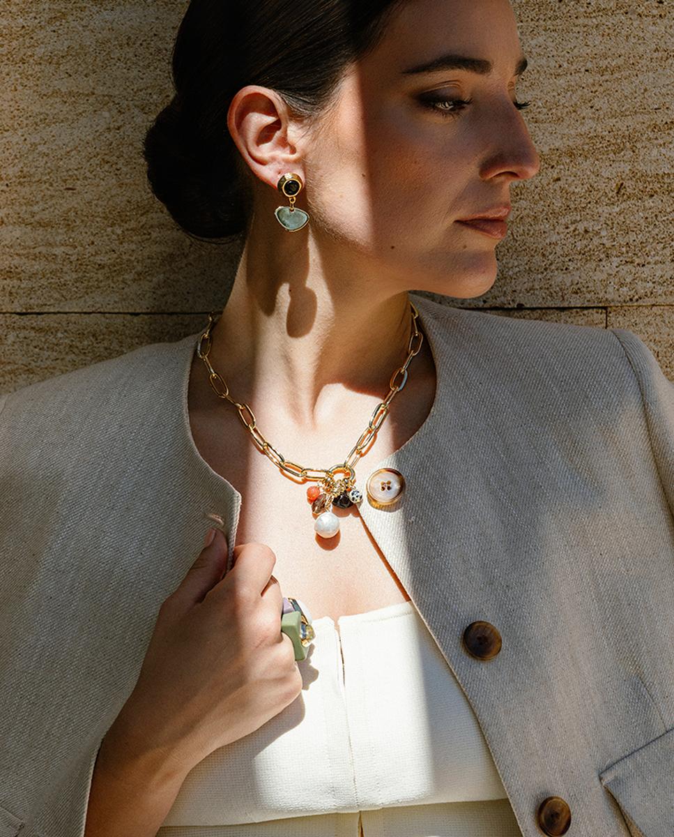 Collar Issoa tierra con cadena - ÉMOLO - Dorado Dorado-4