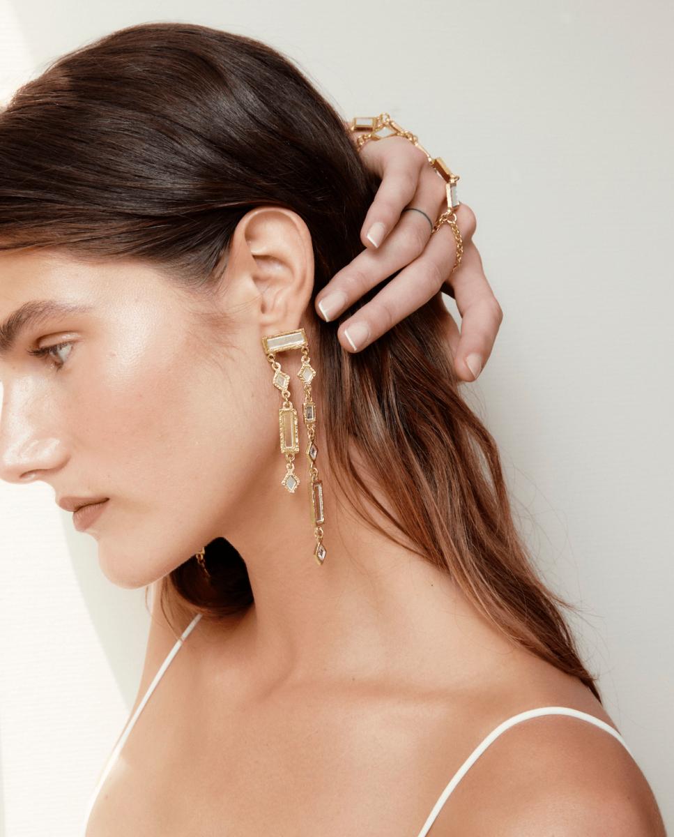 Pendientes nira - SACH Atelier - Dorado Dorado-6