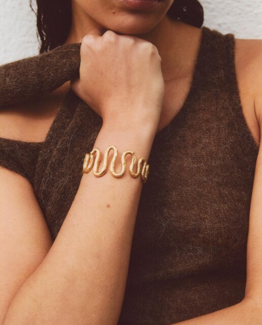 Imagen 0 de Pulsera Naja dorada Dorado