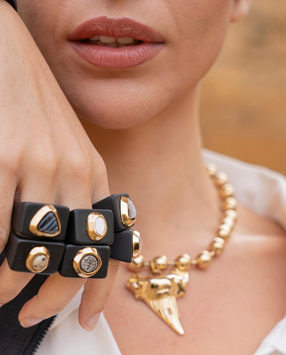 Anillo negro y porcelana blanca - ÉMOLO - Negro Negro-2
