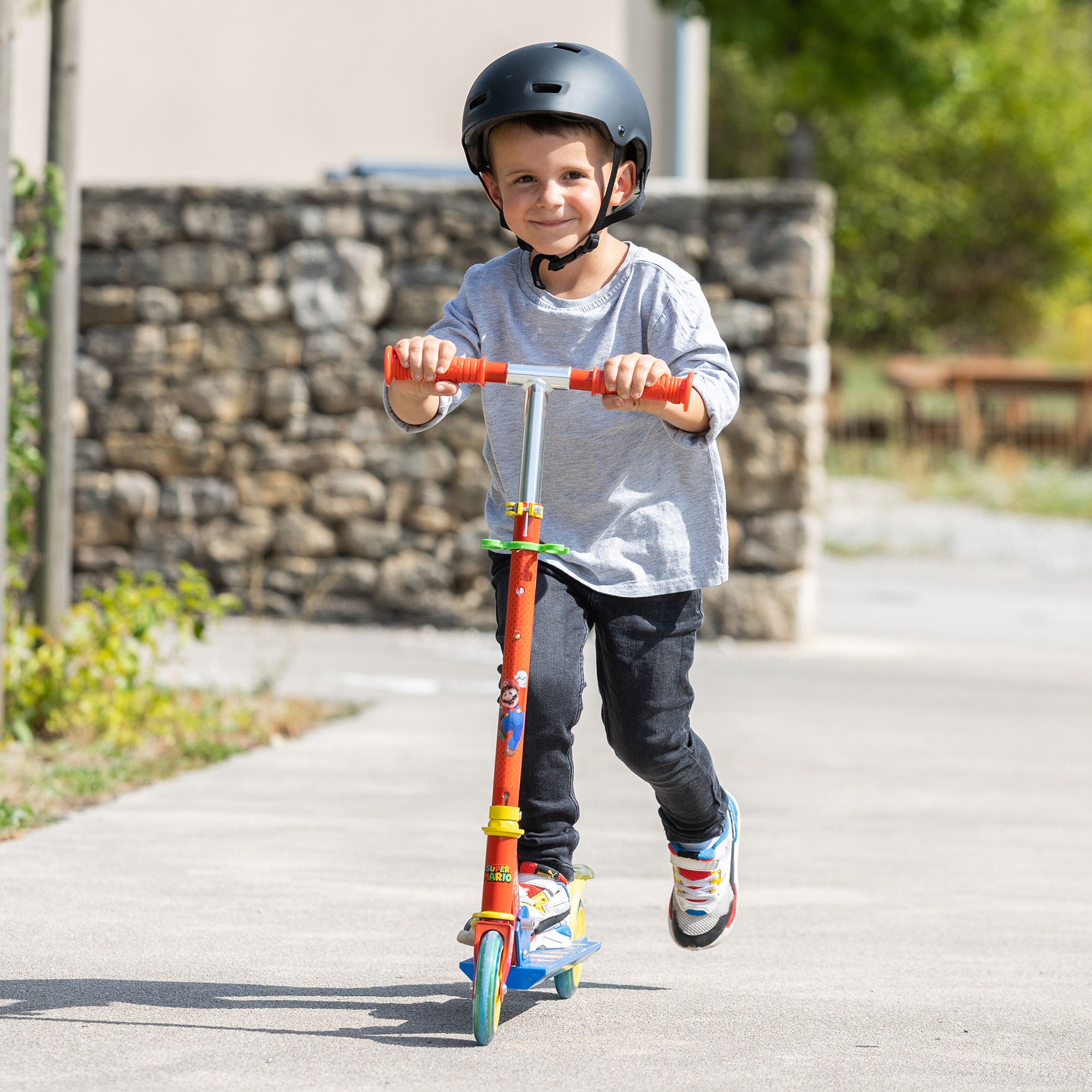Patinete plegable Super Mario Smoby 3