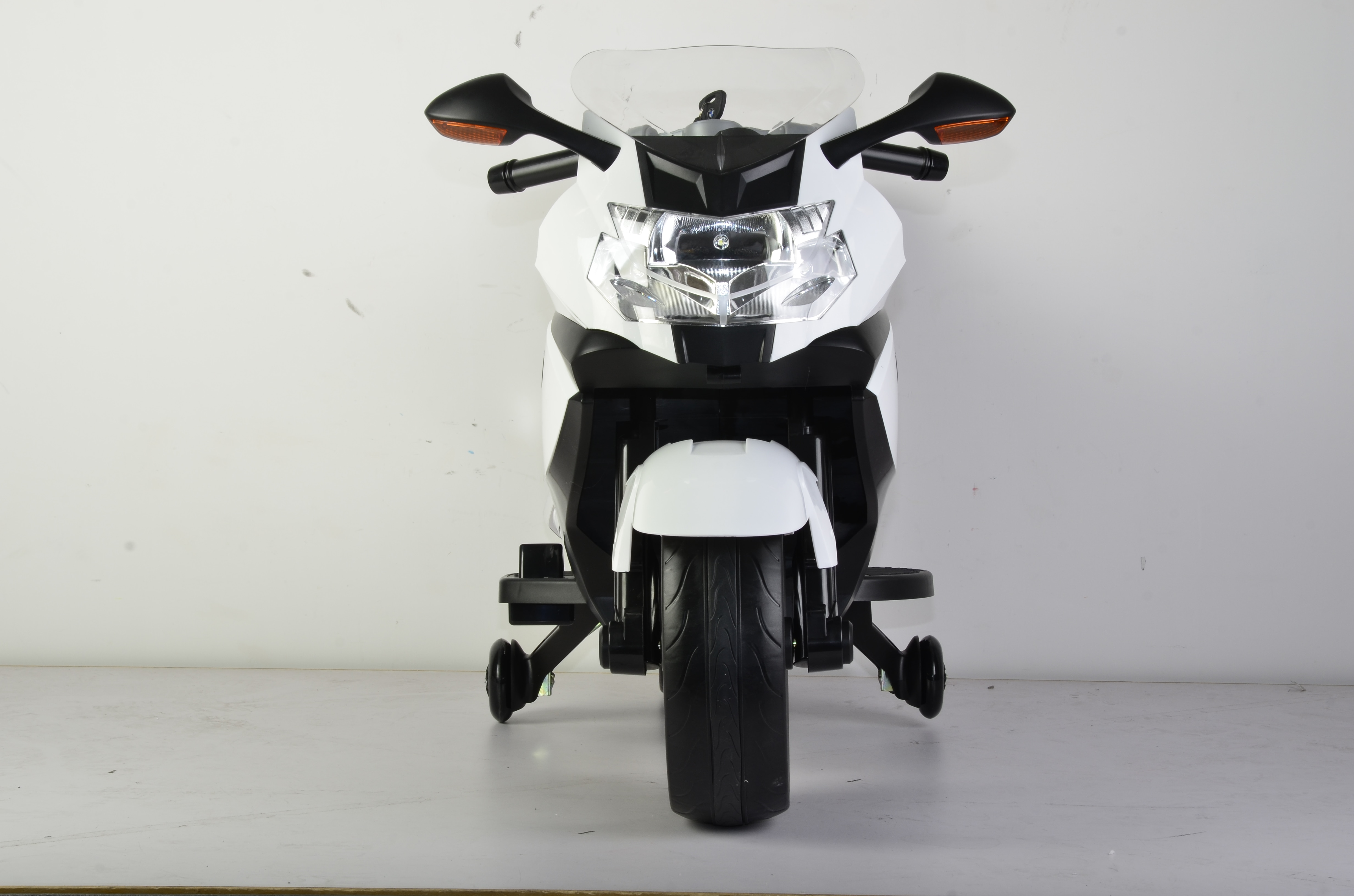Moto eléctrica BMW K1300S Motorcycle 3