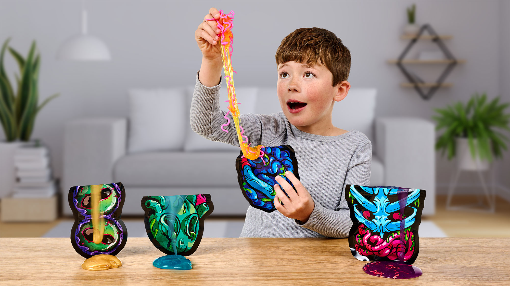 Figuras Alien Dissection TX Mega Treasure X Famosa · Famosa · El