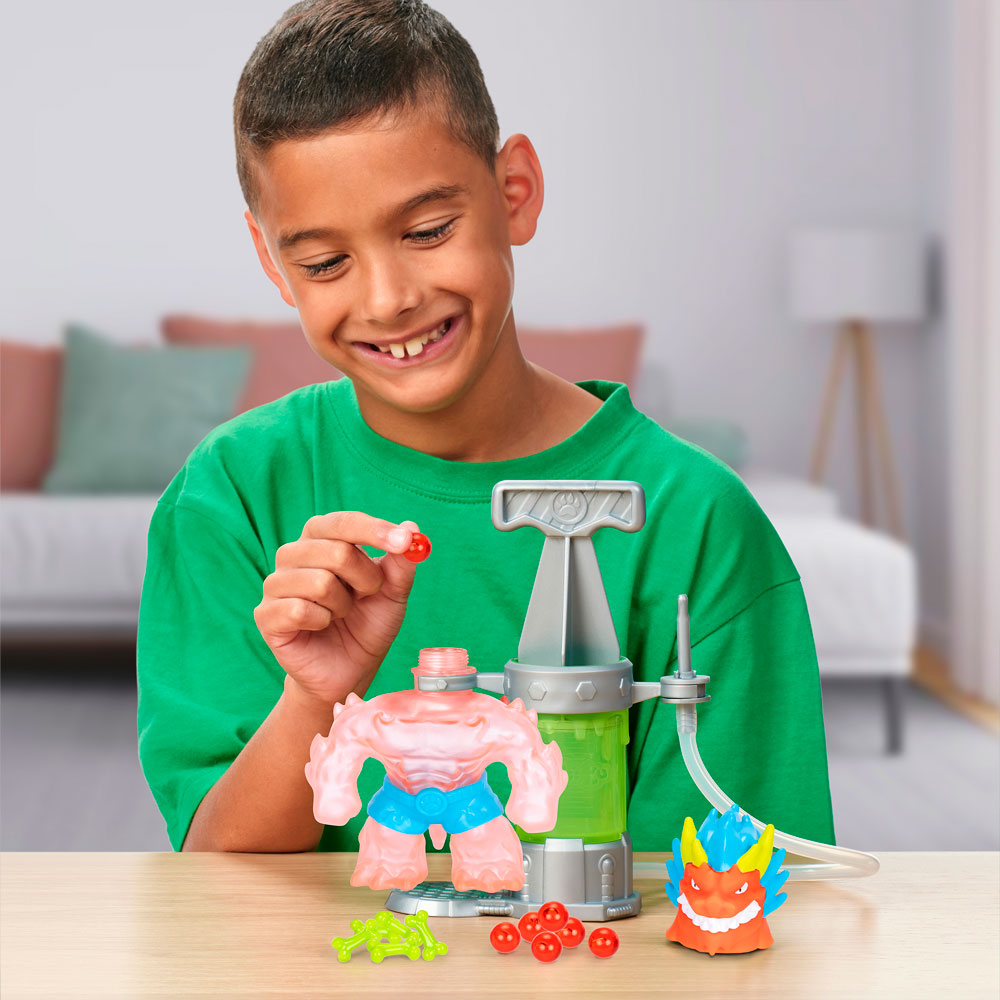 Figura Hero Creator Goo Jit Zu modelos surtidos 7