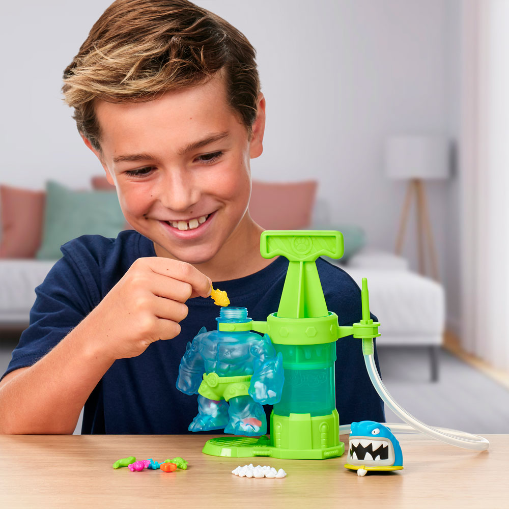 Figura Hero Creator Goo Jit Zu modelos surtidos 8