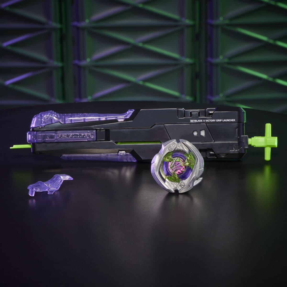 Beyblade X Set de Lançador Victory Grip com Saber Samurai 2-70L 13