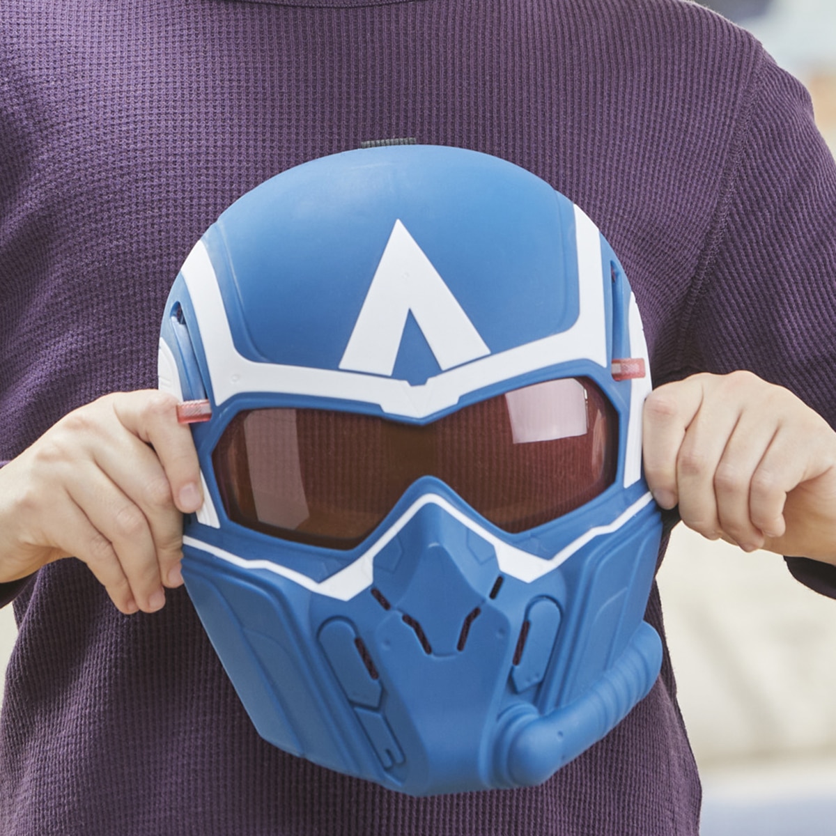 CAPTAIN AMERICA: MÁSCARA DE VISIÓN PARA VUELO 9