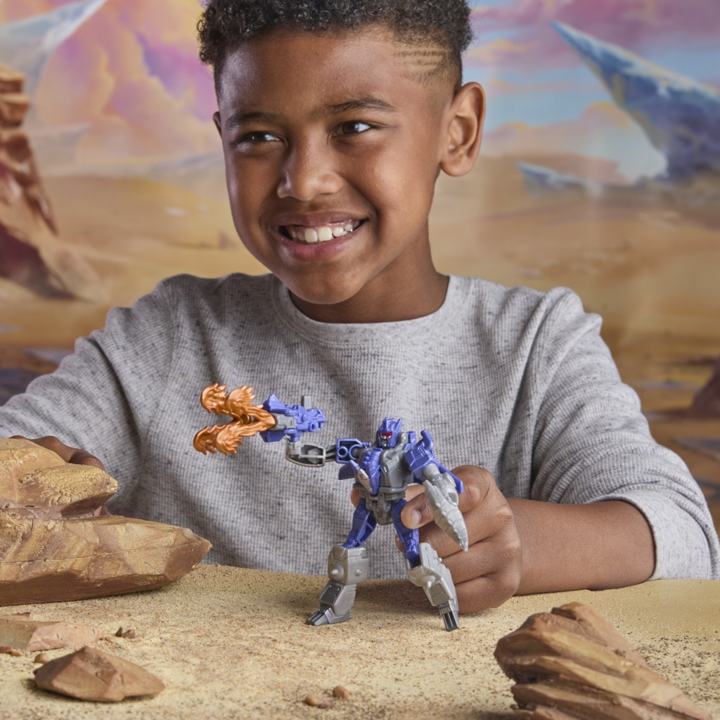 Transformers Cyberworld Figura Blindado Cyber Changers, 10cm 29