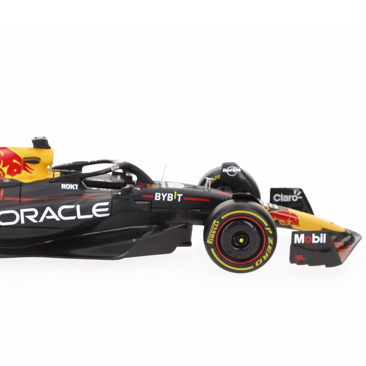 Red Bull F1 Racing Rb19 (Max Verstappen) em Metal 1:24 3