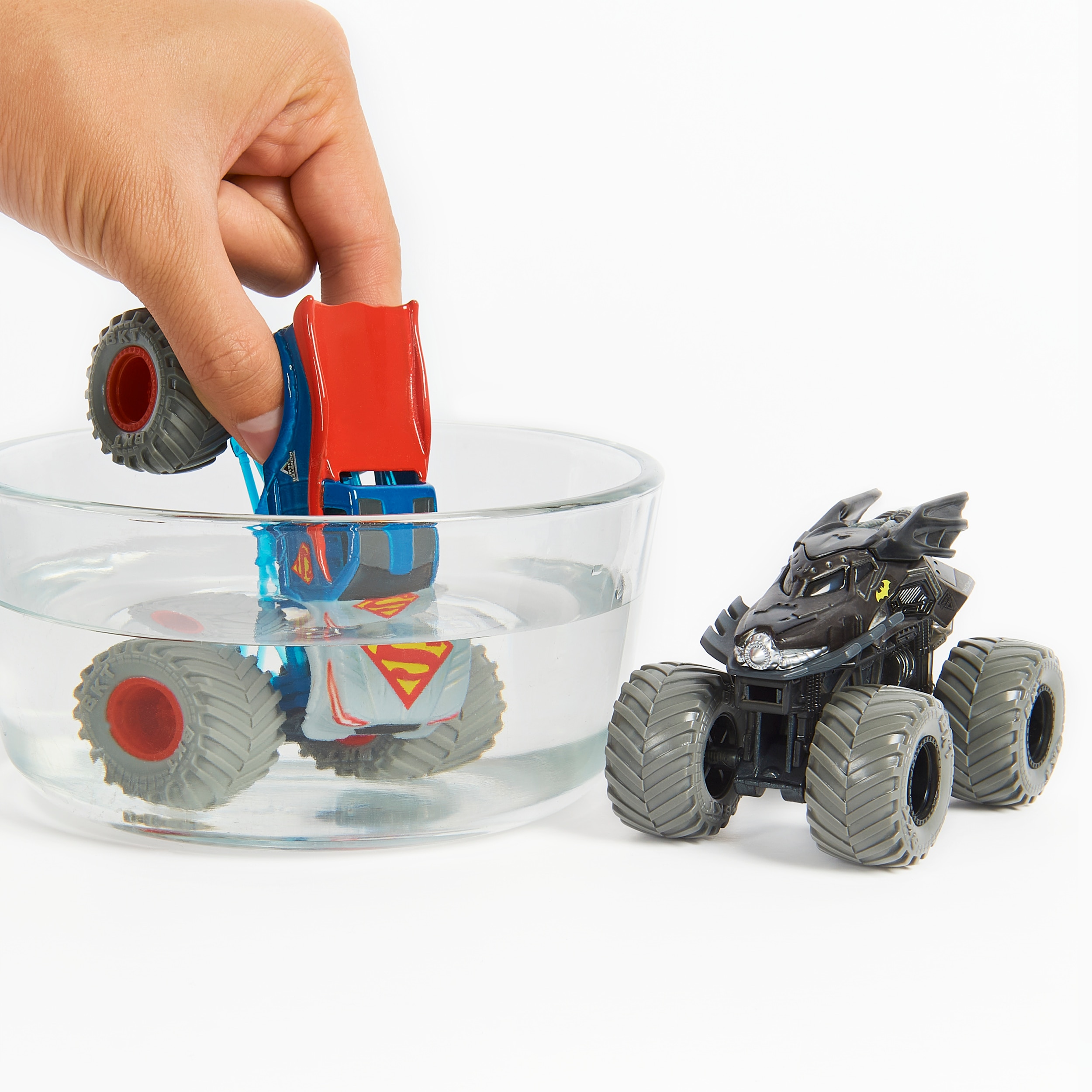 Pack 2 Monster Jam die cast 1:64 modelos surtidos 18