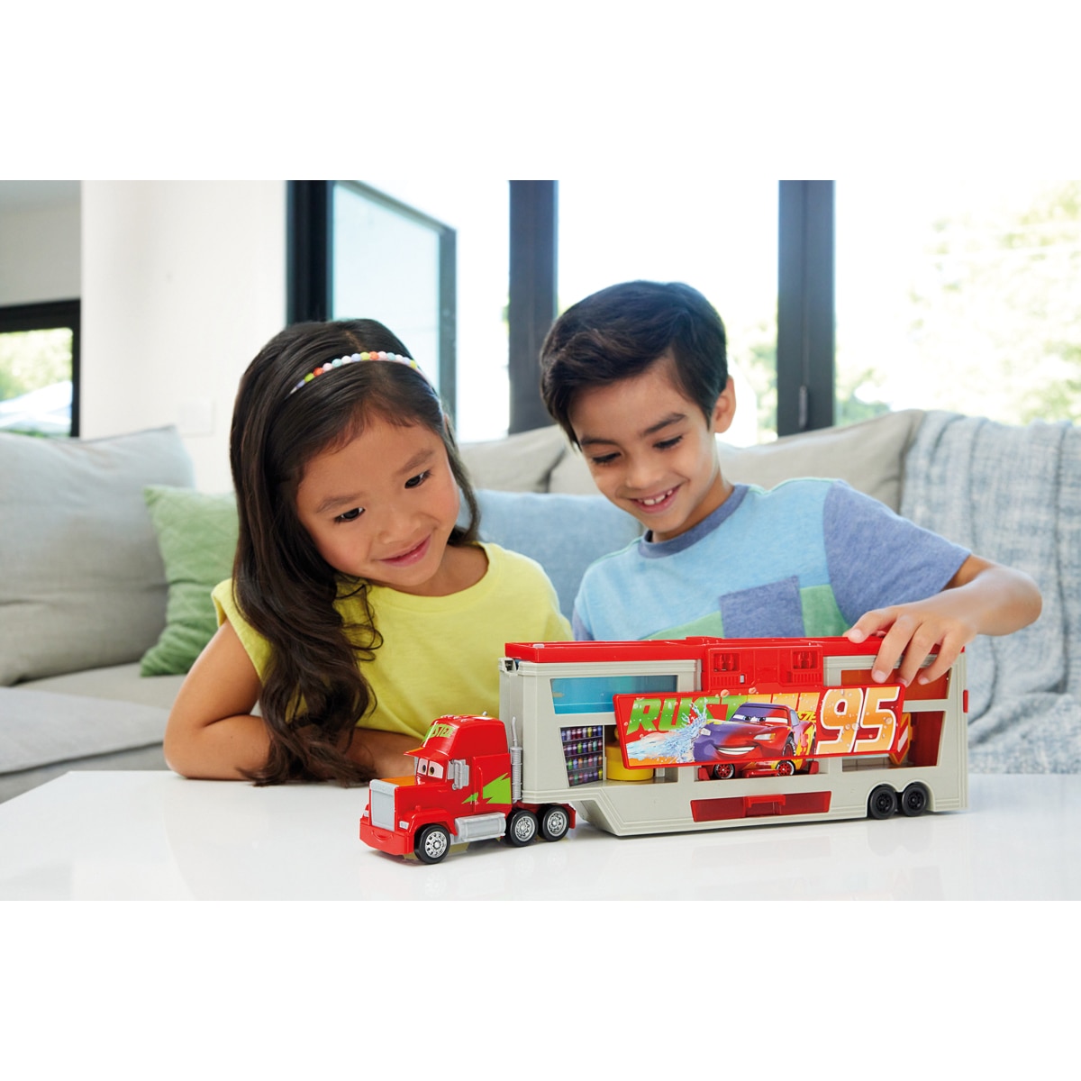 Camión Mack Cars Color Changers Disney Pixar Cars Mattel 6
