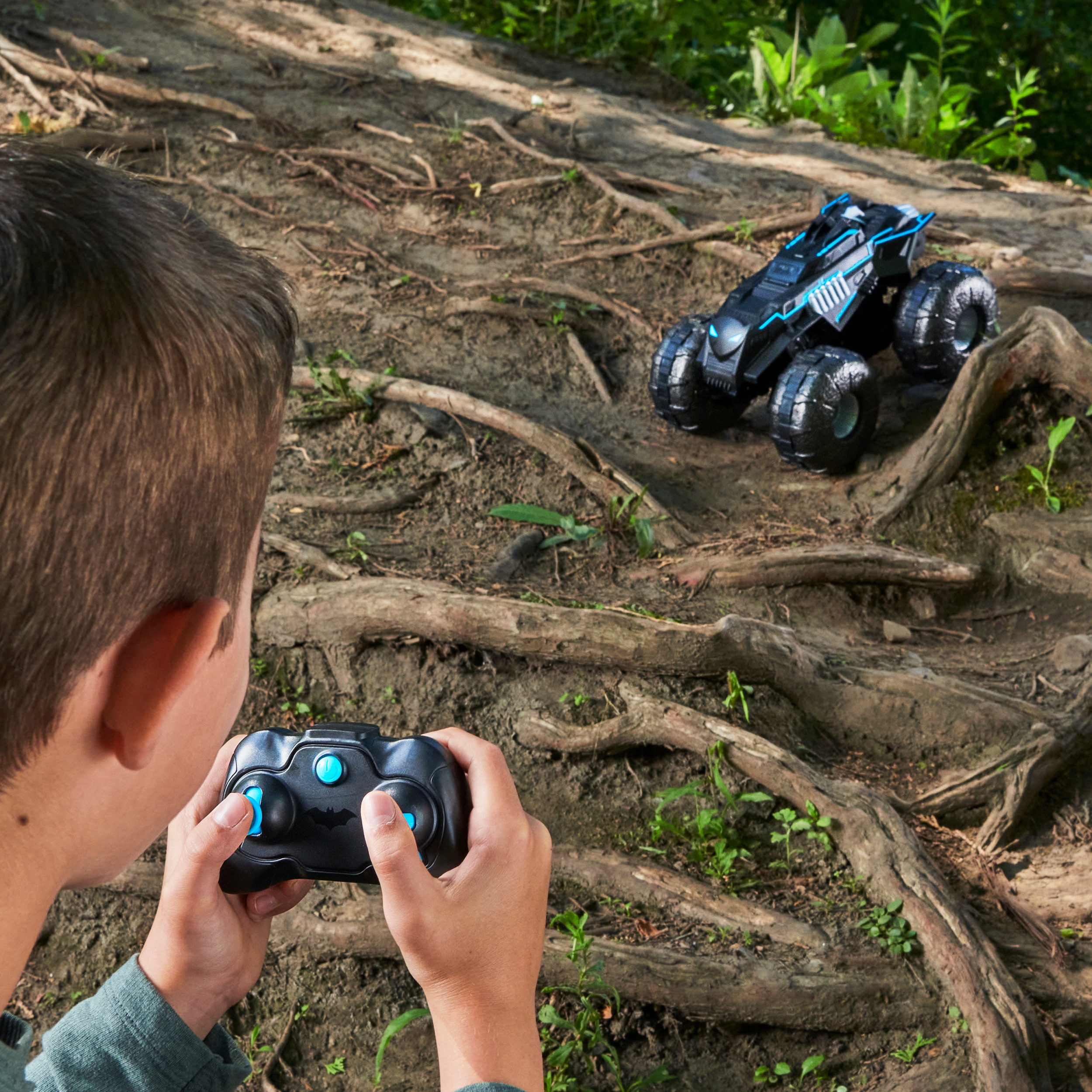 BAT Radio Control All Terrain Batmobile 9