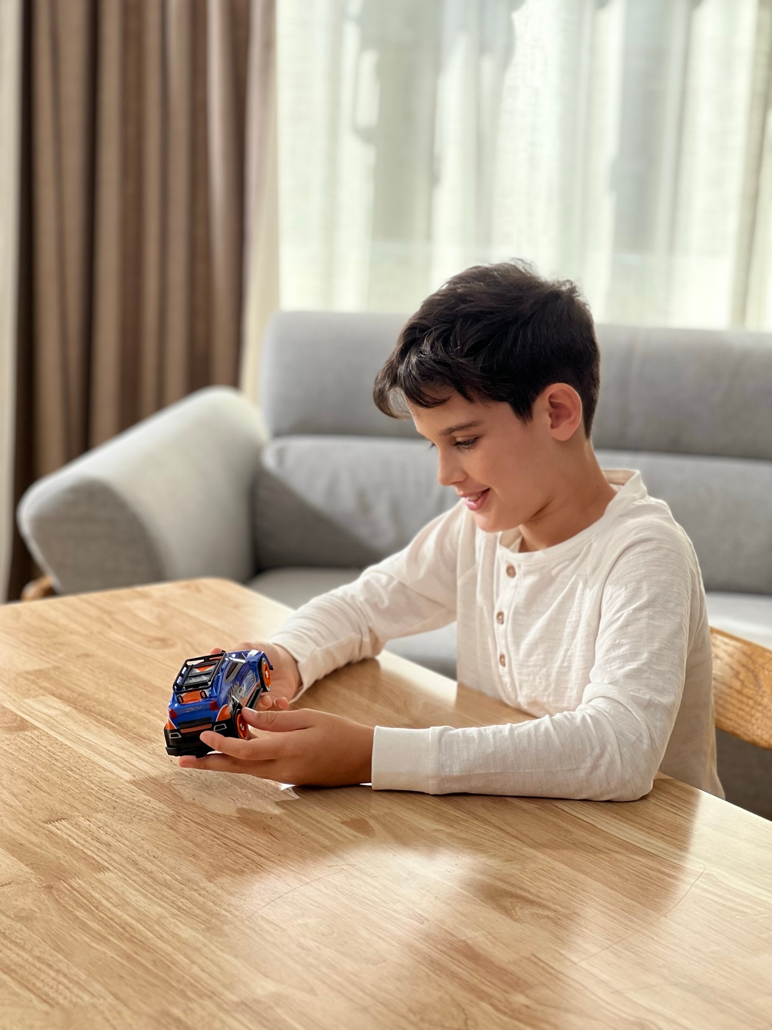 Coche Radiocontrol para construir Build 2 Drive RC Bizak 15