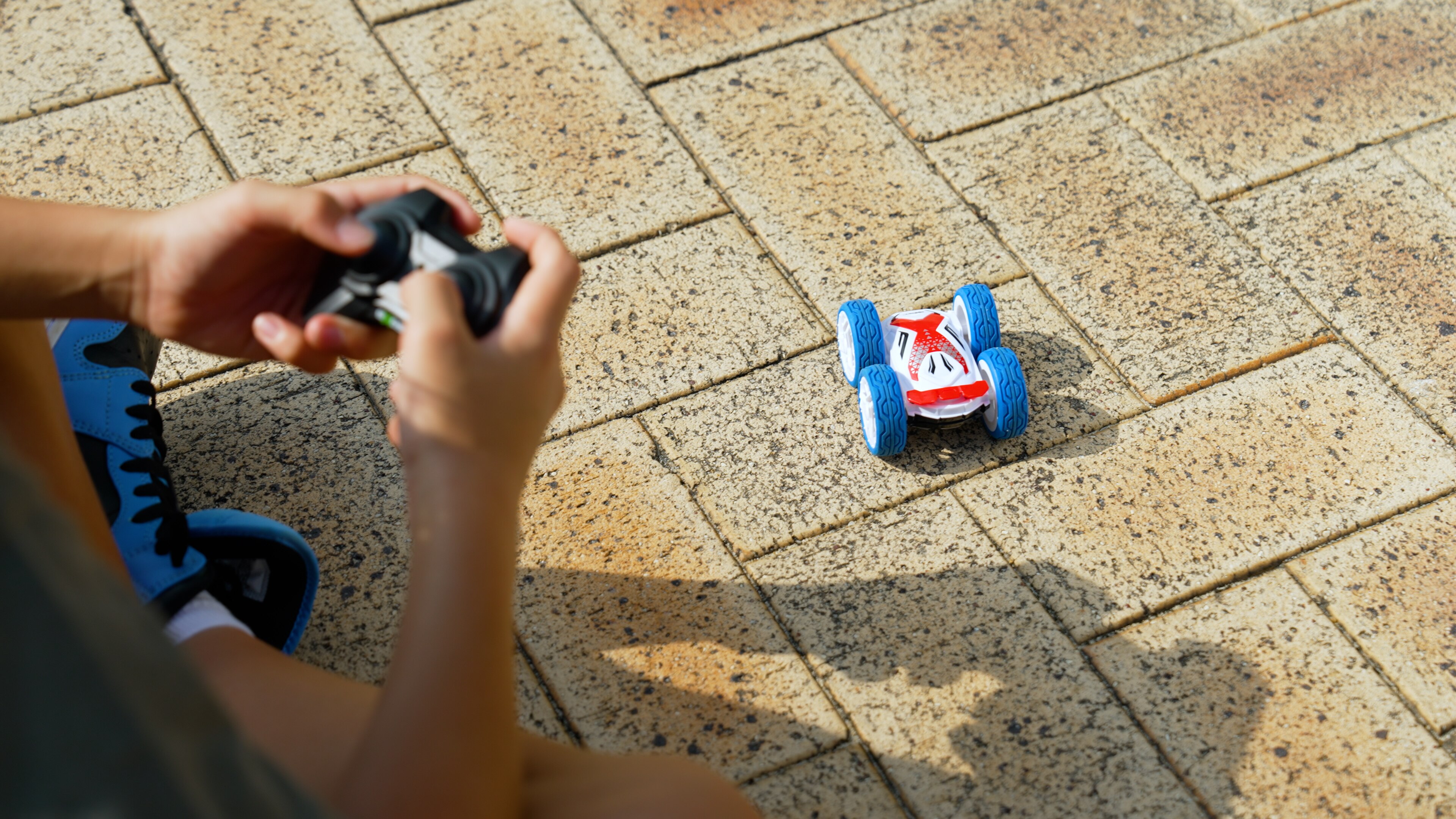 Vehículo Radio Control Mini Flip Neo Bizak Modelos Surtidos 5