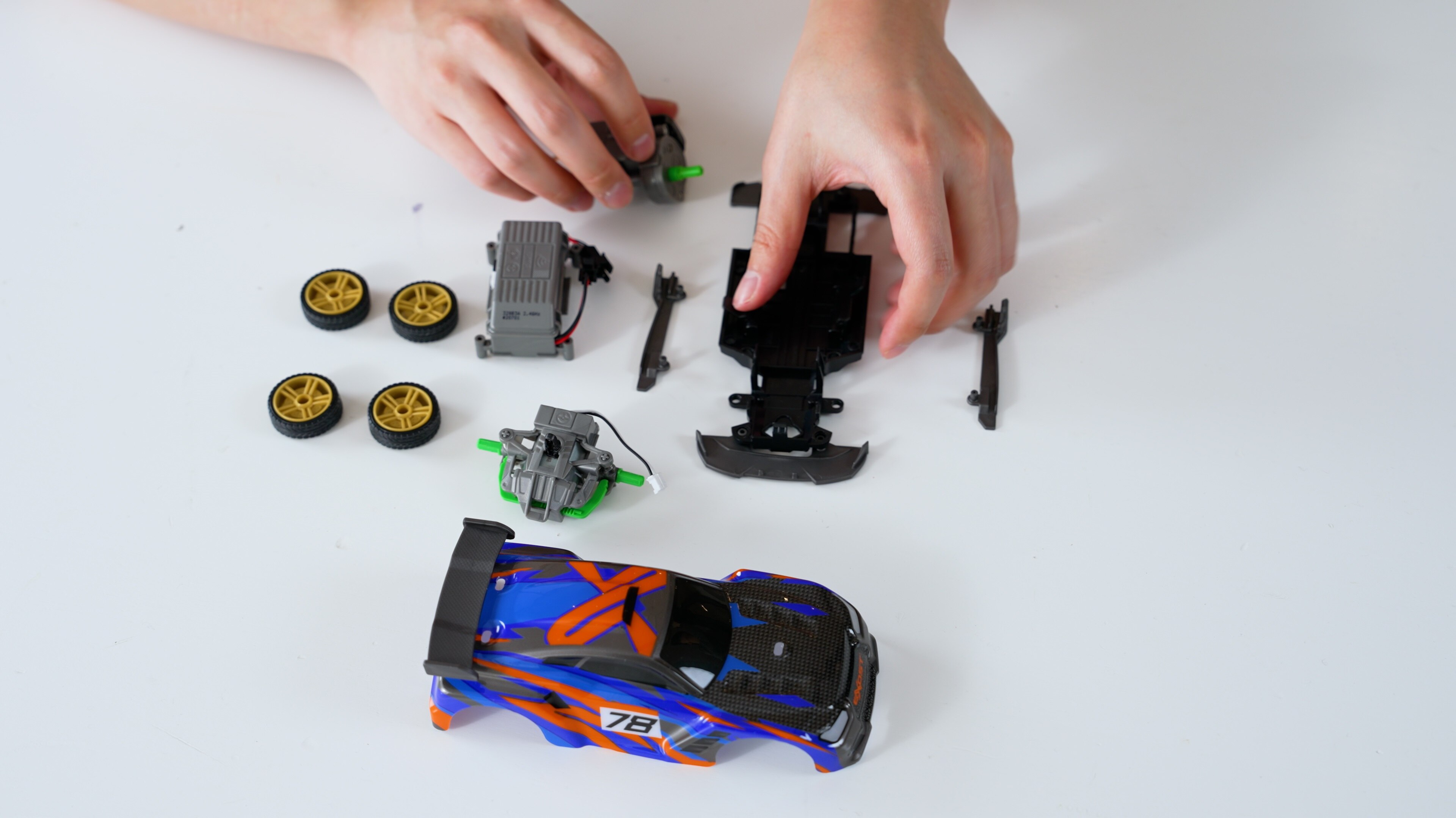 Pack doble Radiocontrol Build 2 Drive Bizak 17