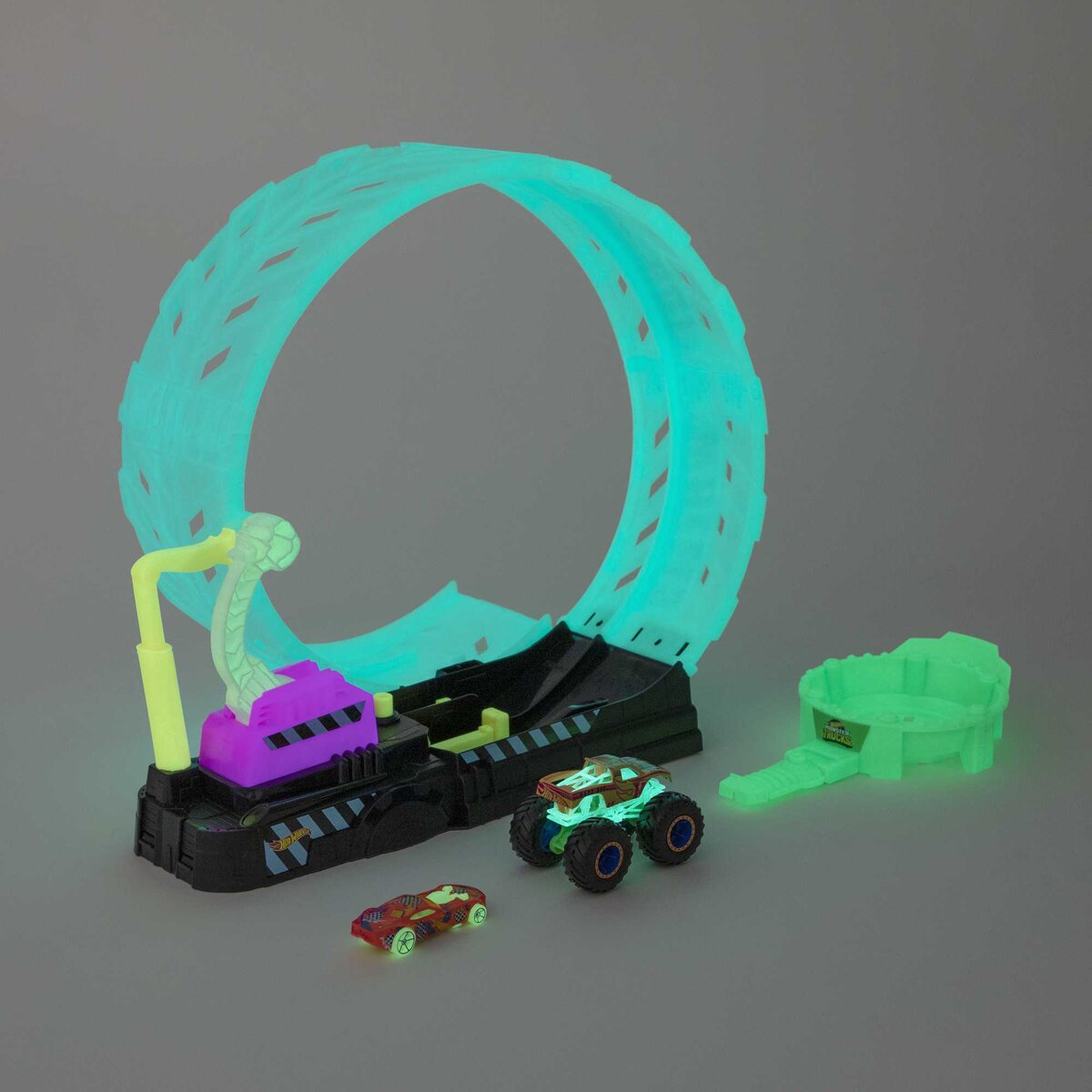 Hot Wheels Monster Trucks Glow Reto looping extremo Pista de coches 2