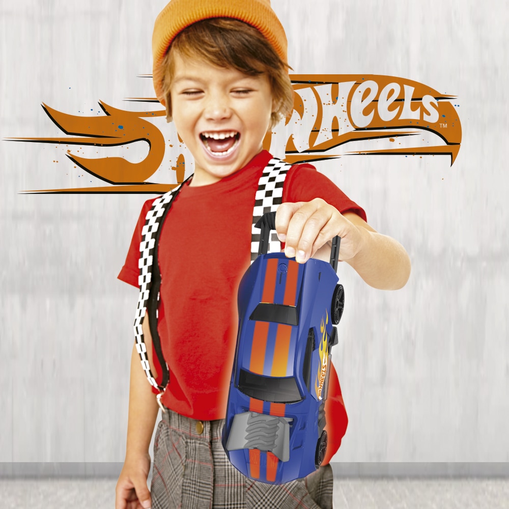Coche de carreras portacoches Hot Wheels 2 en 1 7