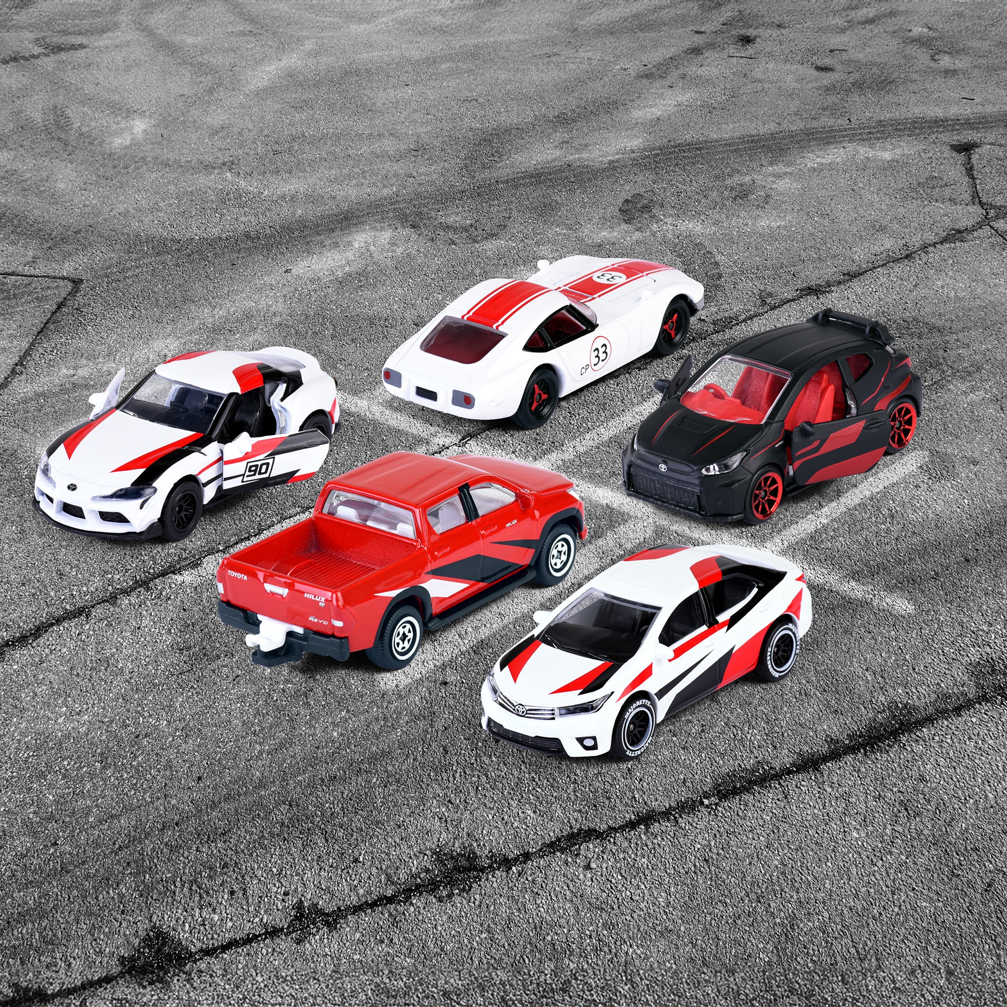 Giftpack 5 coches de juguete Toyota Racing Majorette 5