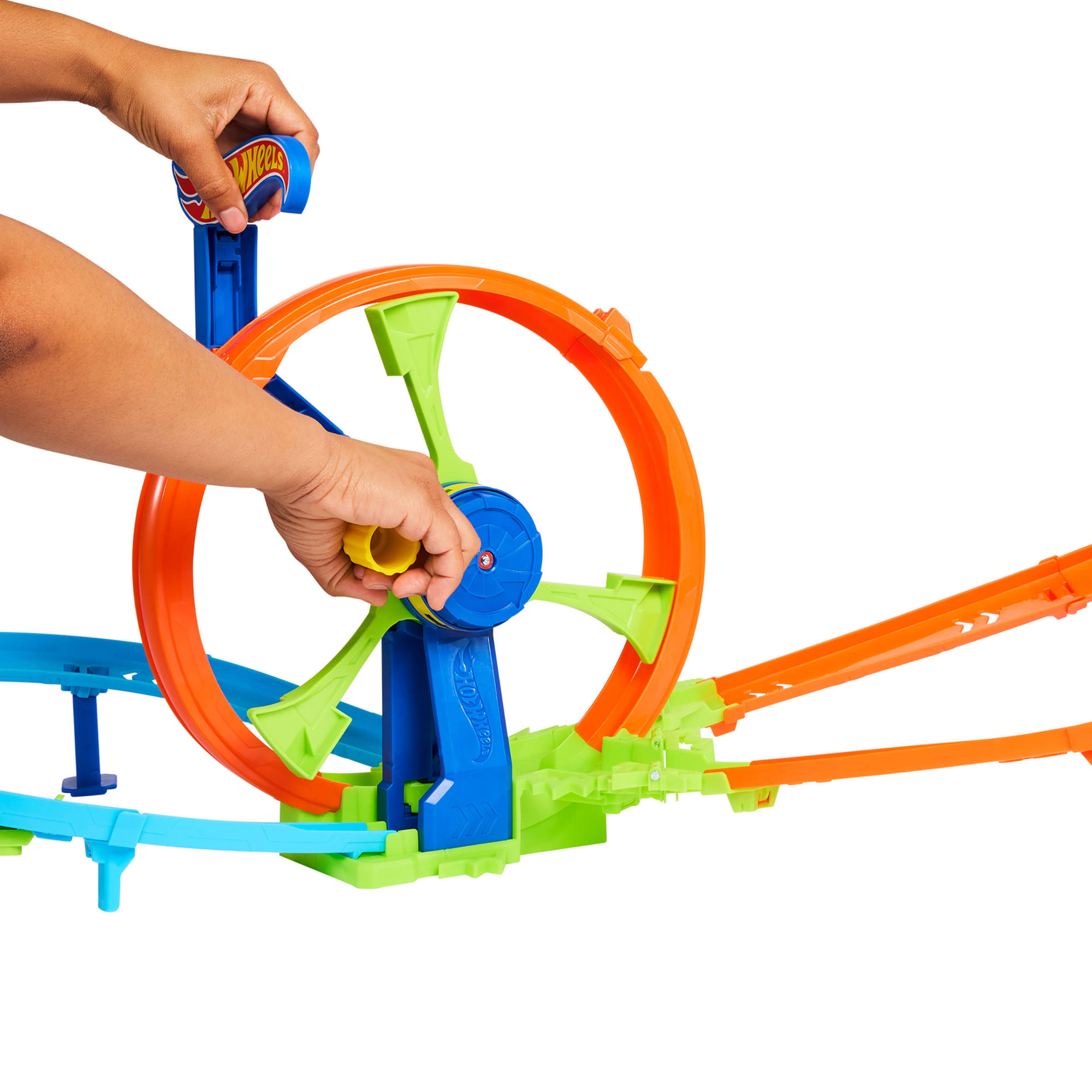 Pista Launch and Loop Hot Wheels 3