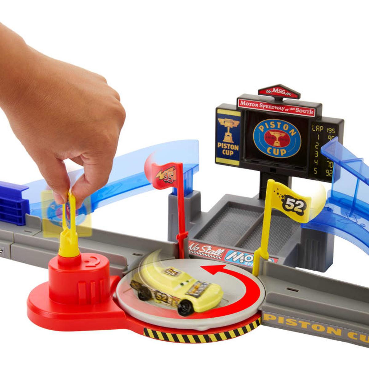 Pista de acrobacias «Copa Pistón» para carros de brincar Disney Pixar Cars Modelos Sortidos, Envio Aleatório 4