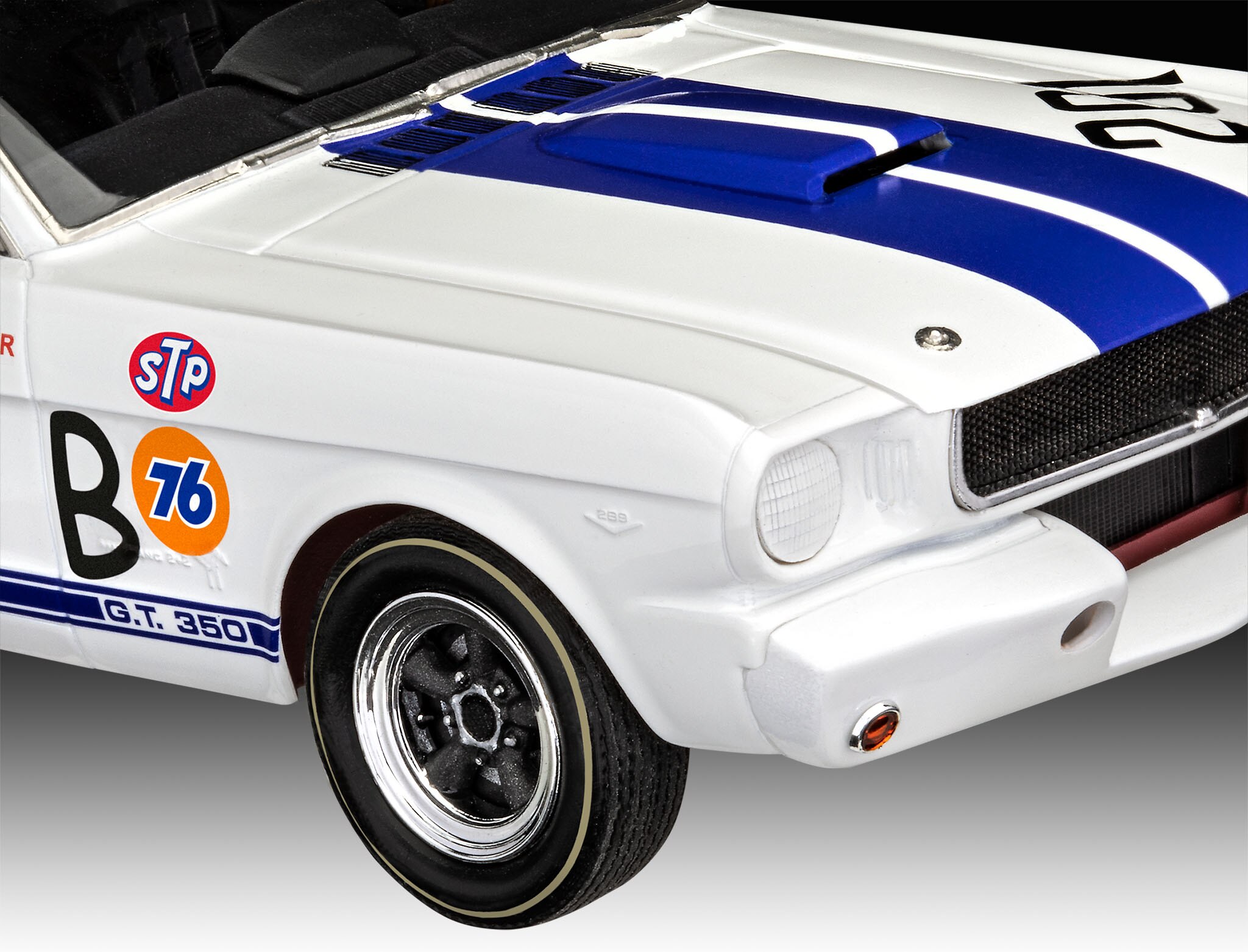 Revell Maqueta 1965 Shelby GT 350 R con accesorios básicos Revell 4